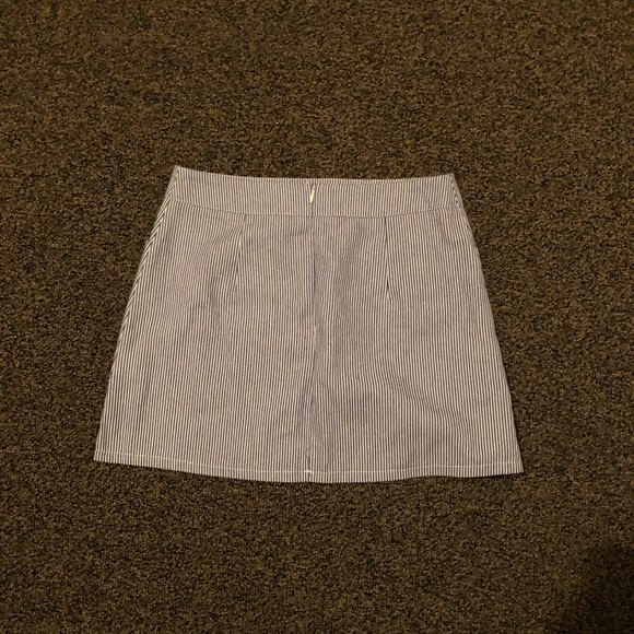 LF Seek The Label Striped Mini Skirt Blue White with Pockets size small EUC - Picture 5 of 8